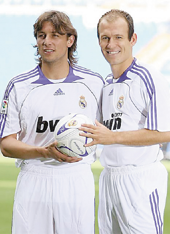 队的进攻来 队的进攻来